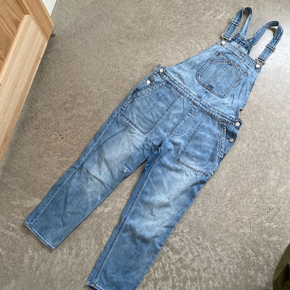 Gap Light/medium wash denim with minor distressing